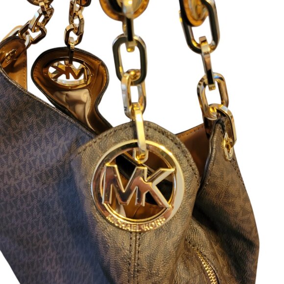 Michael Kors Fulton Large Logo Shoulder Bag NWT - Picture 2 of 9